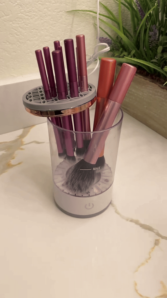Electric Makeup Accessory Cleaner